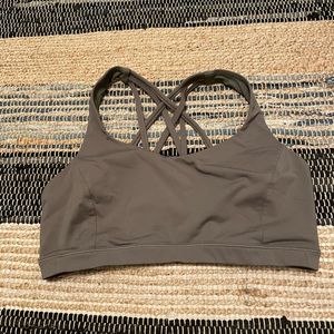 Lululemon Free to be Serene Bra